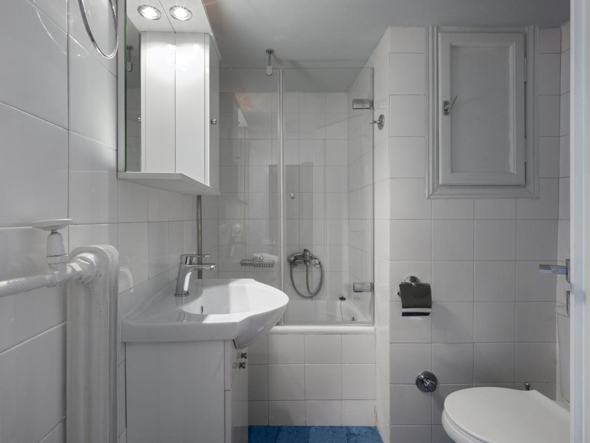 Beautiful Apartment In Kolonaki Athena Bagian luar foto
