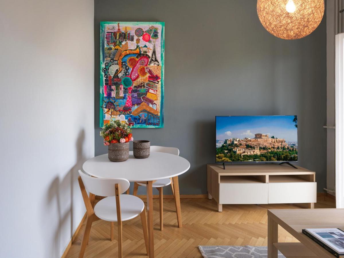 Beautiful Apartment In Kolonaki Athena Bagian luar foto