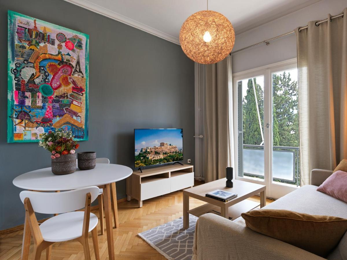 Beautiful Apartment In Kolonaki Athena Bagian luar foto